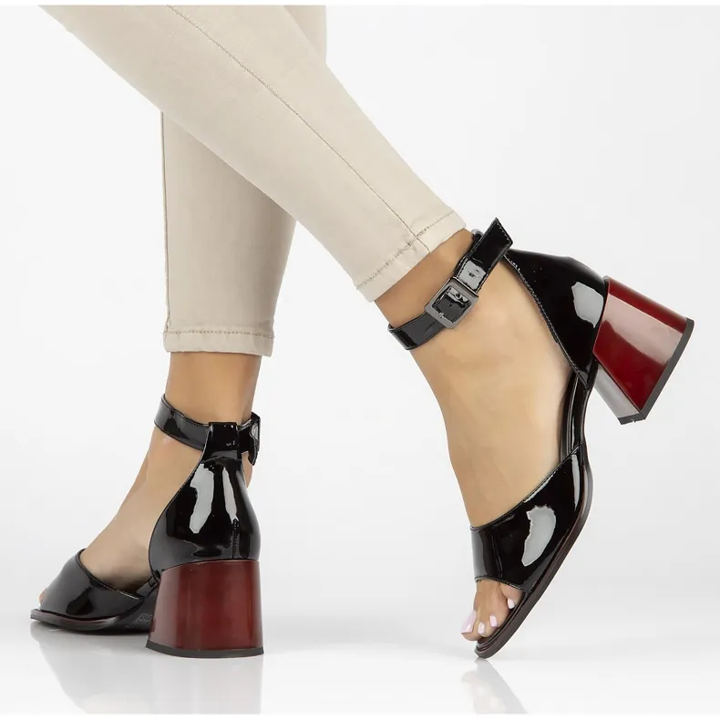 Leren sandalen Filippo DS3723 / 22 Bk zwart